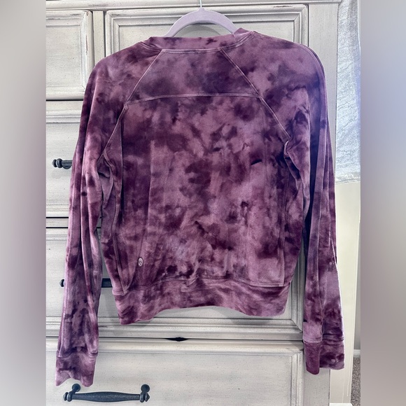 Lululemon Velour Warm Down Crew
Interstellar Cassis Multi - Picture 2 of 9